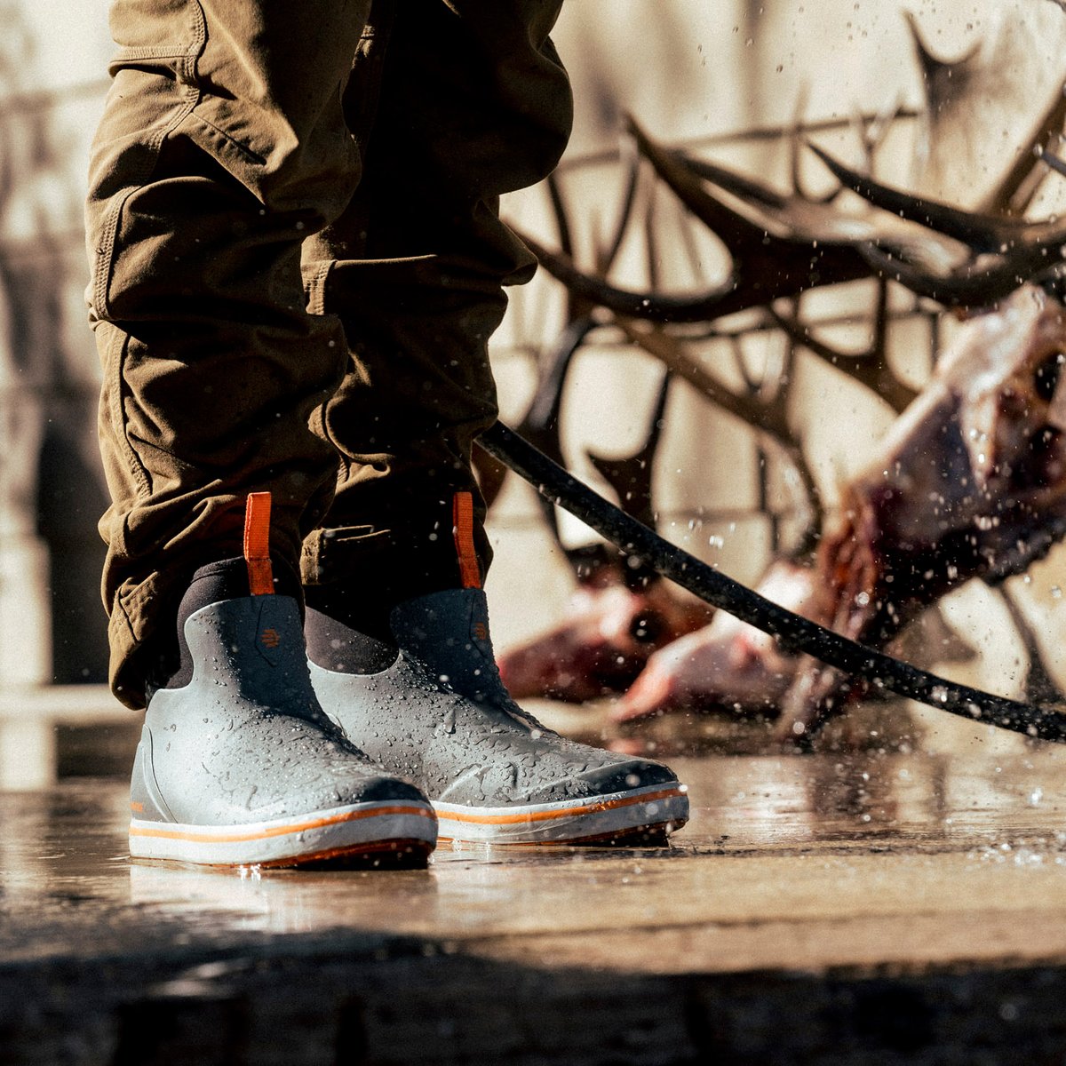 Alpha Deck Boot 6" Gray/Orange