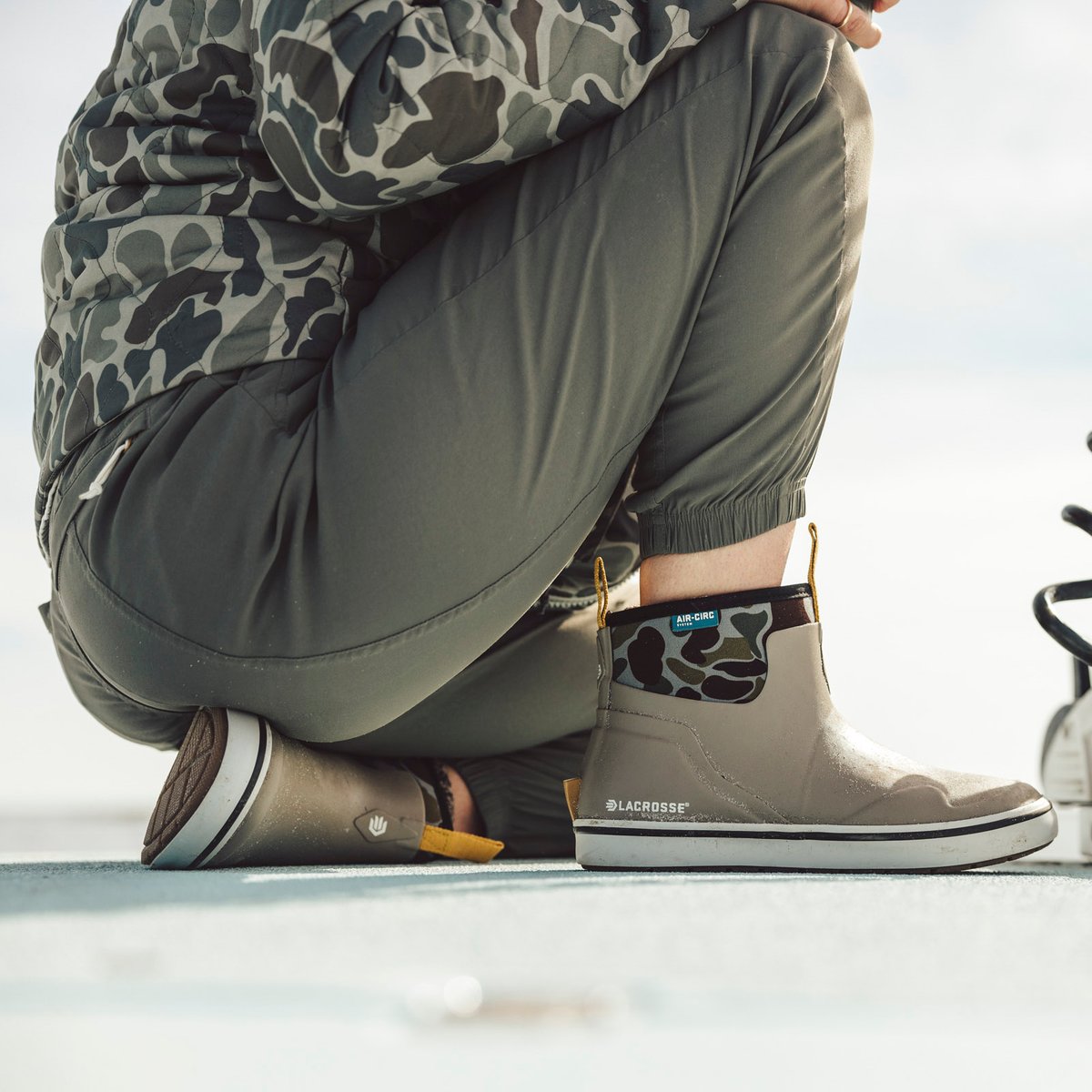 Alpha Deck Boot 6" Timber Wolf/Camo